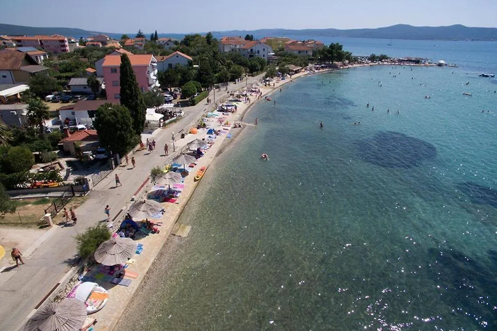 Apartments Kocijan Sukošan