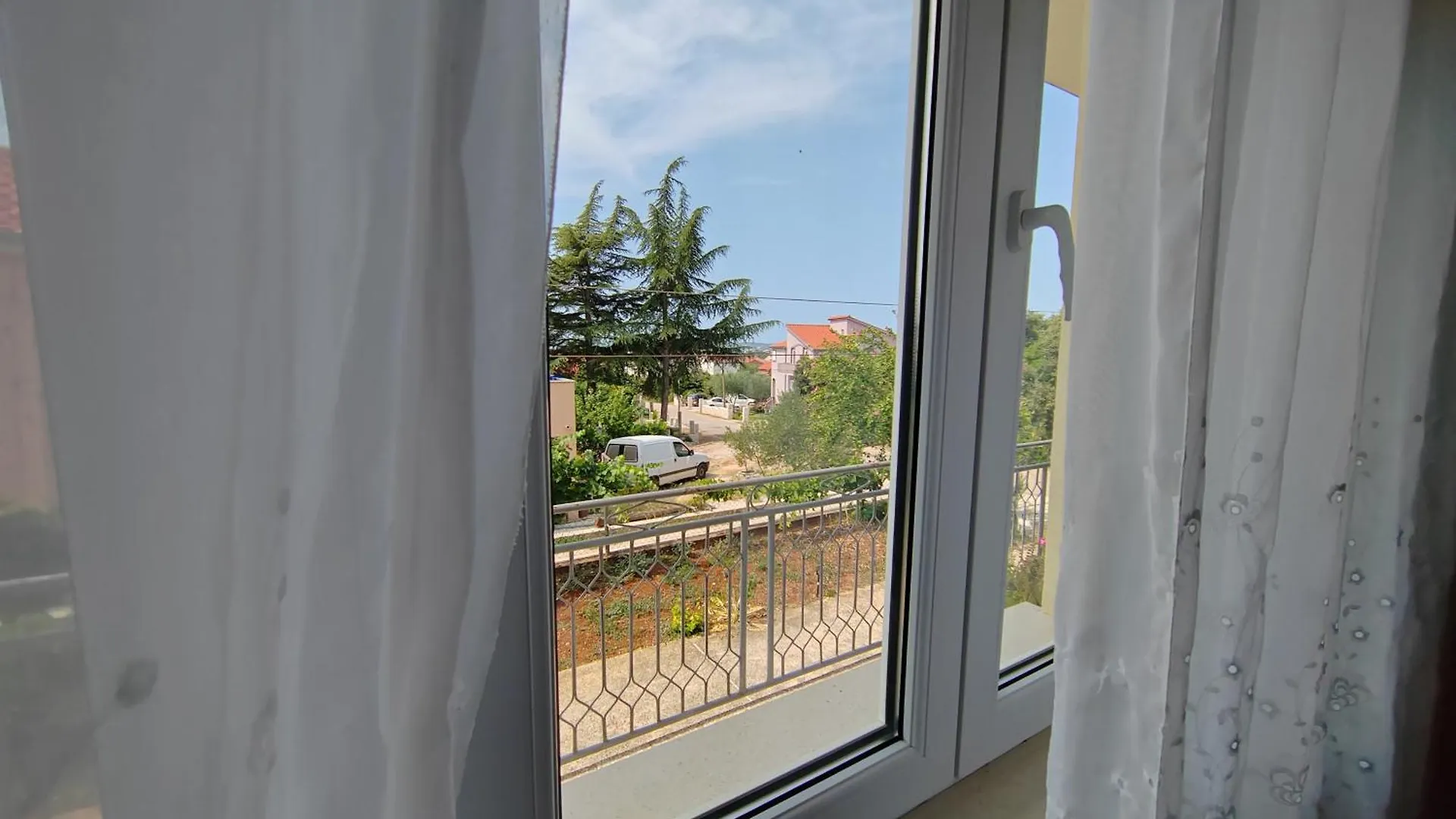 Apartments Kocijan Sukošan